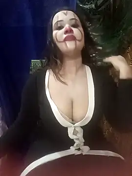 Beauty Queen Soniya online show from October 30, 2025, 3:31 pm