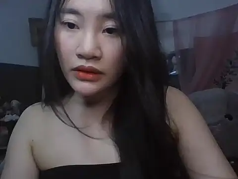 Rosabella039 online show from October 19, 2025, 7:00 am