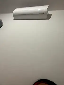 Brunamorenago online show from December 4, 2025, 1:32 pm