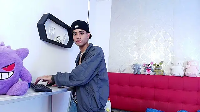 JacobBlackwell  online show from October 26, 2025, 7:09 am