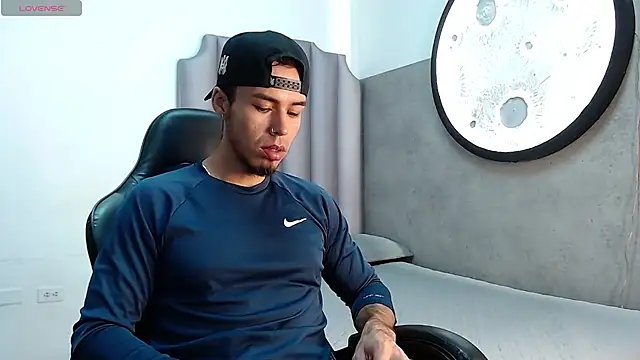 Snapshot of Rurik_Jones chatting on October 29, 2025, 11:53 am Rurik Jones online show from October 29, 2025, 11:53 am