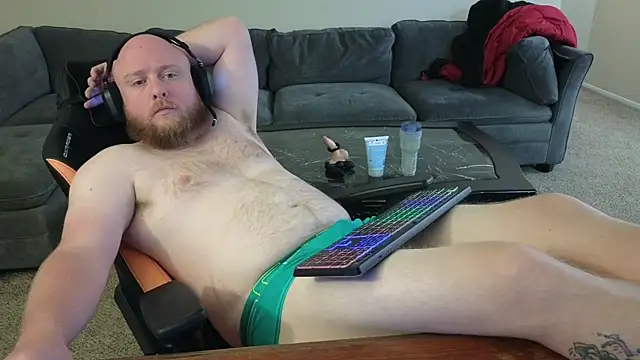 theballboy1 online show from November 3, 2025, 3:34 am