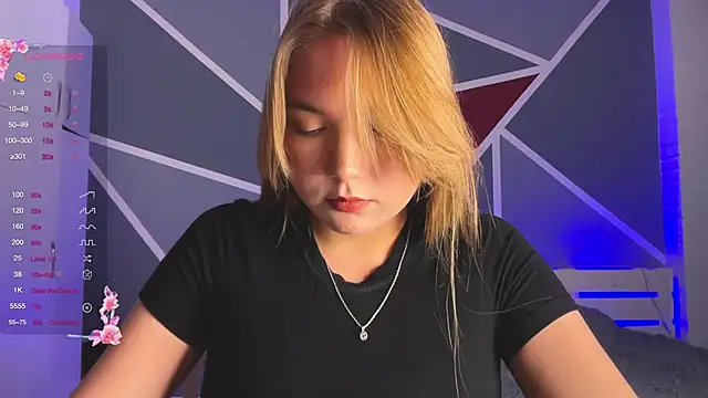 Snapshot of RebeccaEglitis chatting on November 27, 2025, 4:07 pm RebeccaEglitis online show from November 27, 2025, 4:07 pm