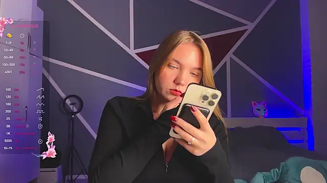 Snapshot of RebeccaEglitis chatting on November 24, 2025, 4:40 pm RebeccaEglitis online show from November 24, 2025, 4:40 pm