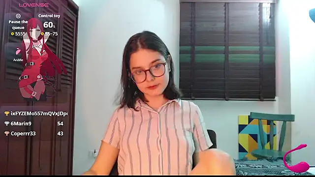 Snapshot of CarlaLorez chatting on October 12, 2025, 5:25 pm CarlaLorez online show from October 12, 2025, 5:25 pm