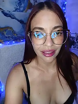 Snapshot of cerecita_anna chatting on June 19, 2026, 10:47 pm cerecita anna online show from June 19, 2026, 10:47 pm