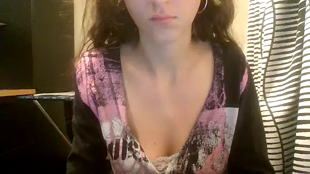 SuperValentina online show from April 26, 2026, 8:06 pm