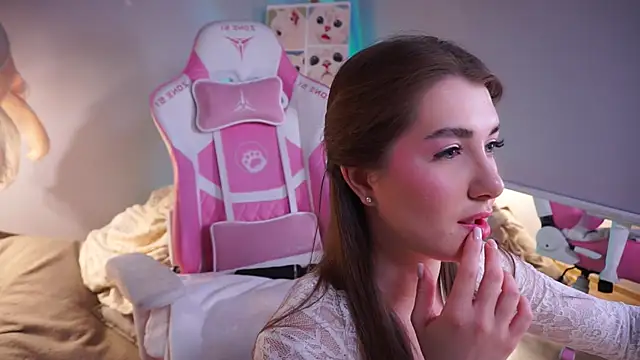 LureOfEva online show from March 6, 2026, 8:48 pm