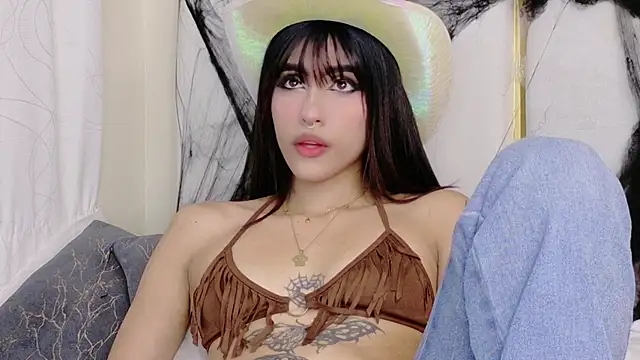 Amara prescott online show from October 30, 2025, 8:28 pm