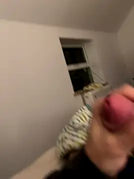 jakeBigCock1905 online show from October 31, 2025, 9:22 pm