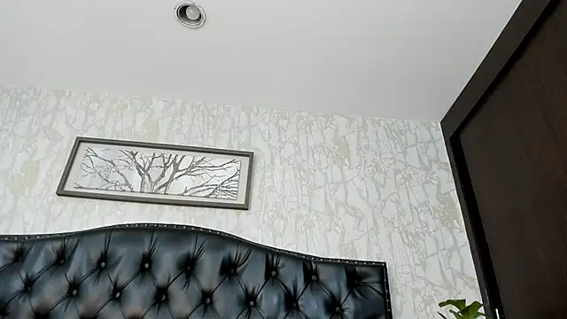 DenzelRios online show from June 30, 2026, 4:23 am