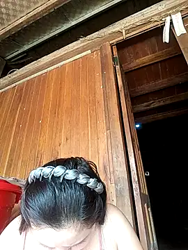 miemie-xx online show from October 12, 2025, 7:21 am