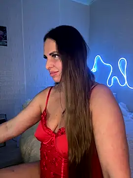 Snapshot of MIRAA_LUV chatting on November 25, 2025, 7:14 pm MIRAA LUV online show from November 25, 2025, 7:14 pm