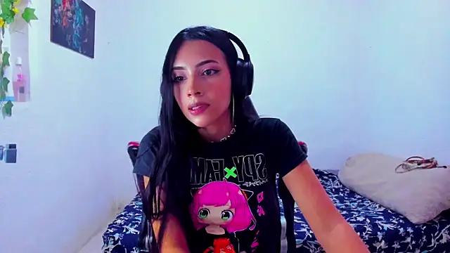 Snapshot of soffycarter1 chatting on February 27, 2026, 12:11 am soffycarter1 online show from February 27, 2026, 12:11 am