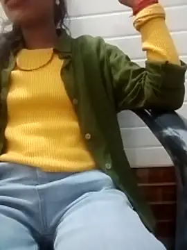 Snapshot of Mahi677 chatting on November 26, 2025, 7:19 am Mahi677 online show from November 26, 2025, 7:19 am