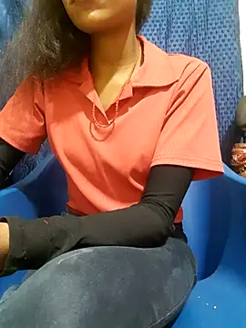 Snapshot of Mahi677 chatting on November 23, 2025, 5:17 am Mahi677 online show from November 23, 2025, 5:17 am