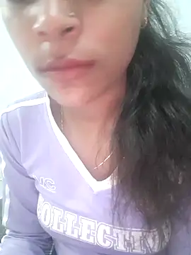 Snapshot of Mahi677 chatting on February 24, 2026, 5:08 am Mahi677 online show from February 24, 2026, 5:08 am