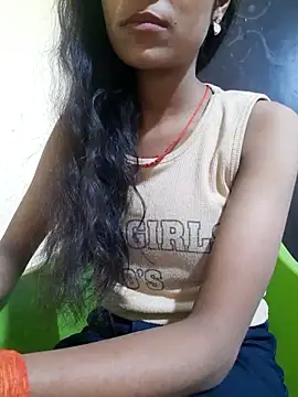 Snapshot of Mahi677 chatting on November 28, 2025, 8:36 am Mahi677 online show from November 28, 2025, 8:36 am