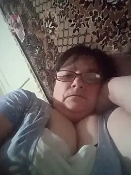 MilaCold5443 online show from February 22, 2026, 4:08 pm