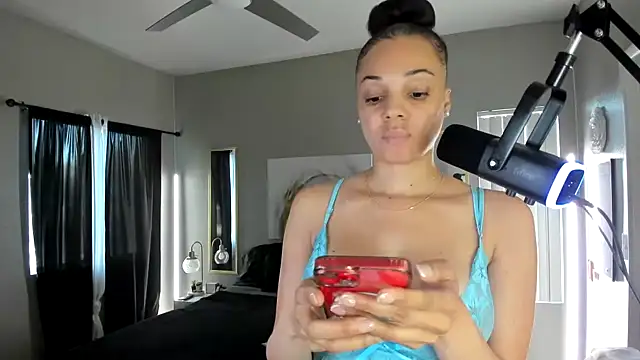 Myonnathegod online show from November 24, 2025, 11:49 pm