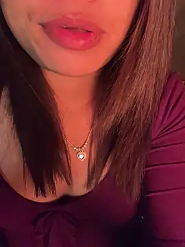 hello-cute online show from January 14, 2026, 12:58 am