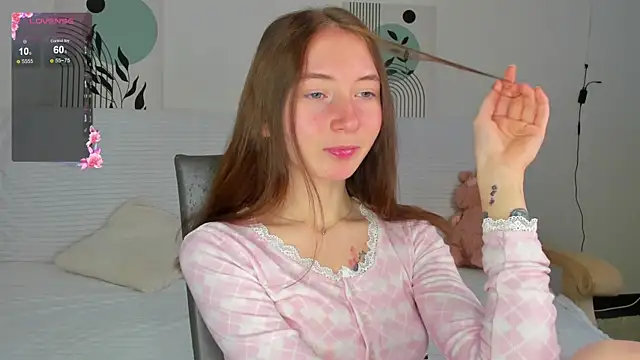 try love  online show from November 21, 2025, 8:02 am