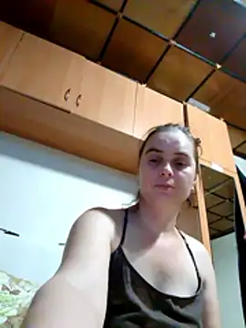 Ella-433 online show from November 17, 2025, 8:35 pm