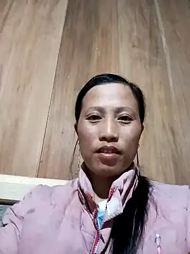 jerry-xx online show from December 3, 2025, 12:37 pm