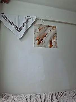 Snapshot of Nika_aa chatting on February 4, 2026, 9:37 am Nika aa online show from February 4, 2026, 9:37 am