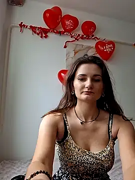 Snapshot of Nika_aa chatting on February 17, 2026, 8:11 am Nika aa online show from February 17, 2026, 8:11 am