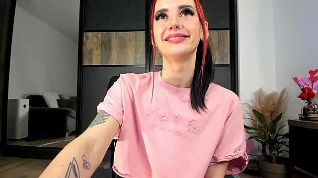 Snapshot of JacquelineHex chatting on February 5, 2026, 3:13 am JacquelineHex online show from February 5, 2026, 3:13 am