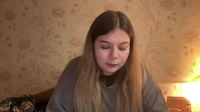 Crave Elise online show from October 30, 2025, 9:55 pm