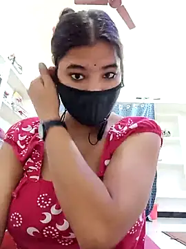 Hot radhaji online show from April 14, 2026, 3:55 am