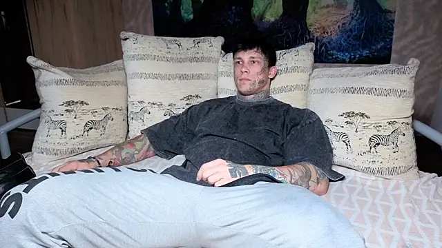 Anubisgods online show from October 15, 2025, 5:39 am