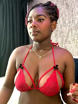 Snapshot of KarinaFlowers_ chatting on November 27, 2025, 12:27 pm KarinaFlowers online show from November 27, 2025, 12:27 pm