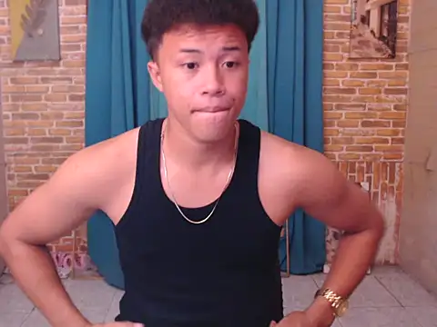 ur naughtyboy patrick online show from February 10, 2026, 1:21 pm