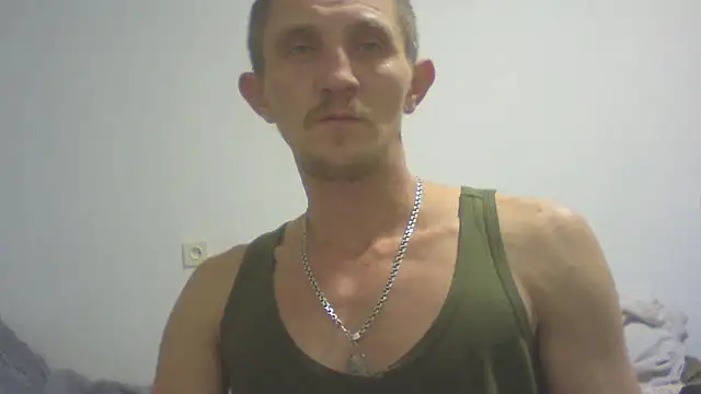 Twolatte online show from December 22, 2025, 6:52 pm