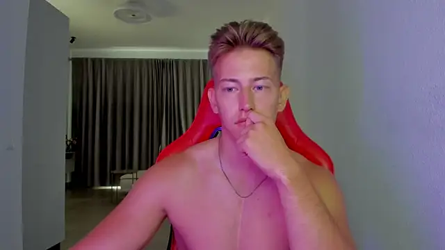 find0m master online show from November 11, 2025, 12:33 pm