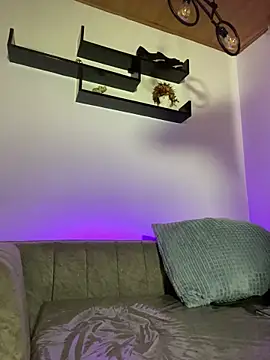 Oasis Fairy online show from November 25, 2025, 9:37 pm