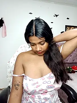 Snapshot of vannesitha25 chatting on February 5, 2026, 11:44 pm vannesitha25 online show from February 5, 2026, 11:44 pm