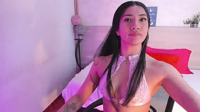 Kiim Owens online show from October 14, 2025, 11:33 am