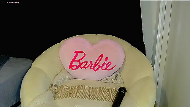 Snapshot of Horny_beautyyy chatting on February 26, 2026, 4:18 pm Horny beautyyy online show from February 26, 2026, 4:18 pm