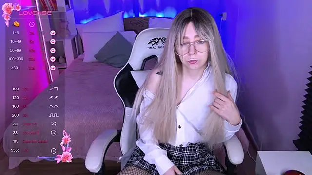 sofiisun online show from October 28, 2025, 3:07 am