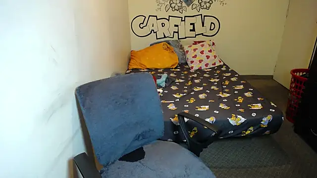 Miss  kendra  online show from December 21, 2025, 2:46 am