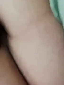 HoundedNitrile online show from November 22, 2025, 2:10 am