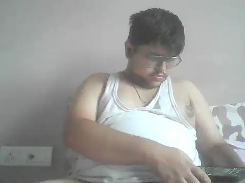 Snapshot of hotboy78624 chatting on June 30, 2026, 9:09 am hotboy78624 online show from June 30, 2026, 9:09 am