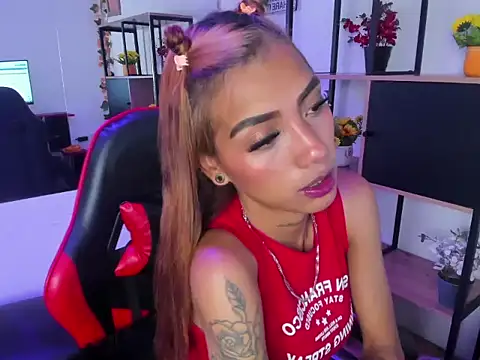 Snapshot of KarlaSlutSkinny__ chatting on January 9, 2026, 3:35 am KarlaSlutSkinny online show from January 9, 2026, 3:35 am