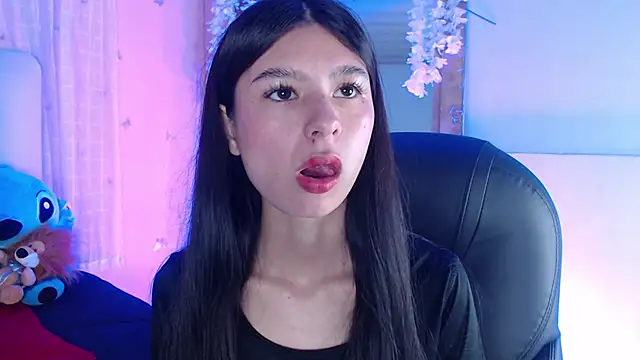 Snapshot of SweetRenata_ chatting on February 19, 2026, 12:13 pm SweetRenata online show from February 19, 2026, 12:13 pm