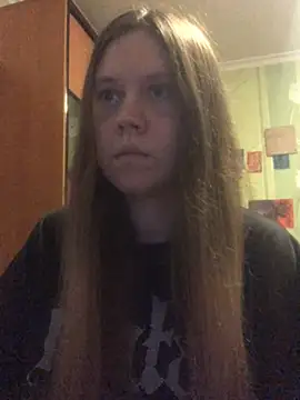LunaVirelle online show from July 25, 2026, 5:52 pm