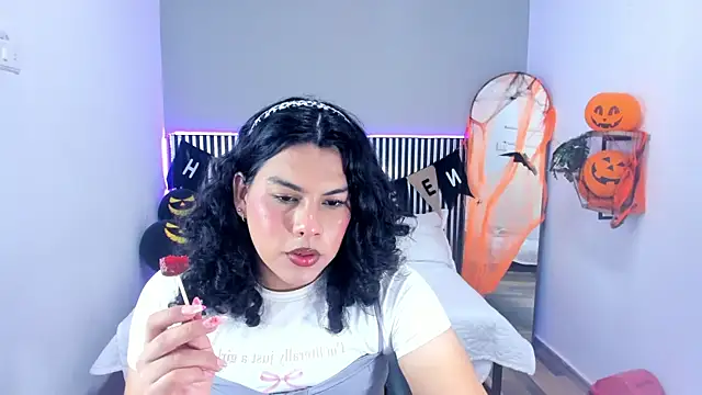 Little Alli online show from October 29, 2025, 8:30 pm